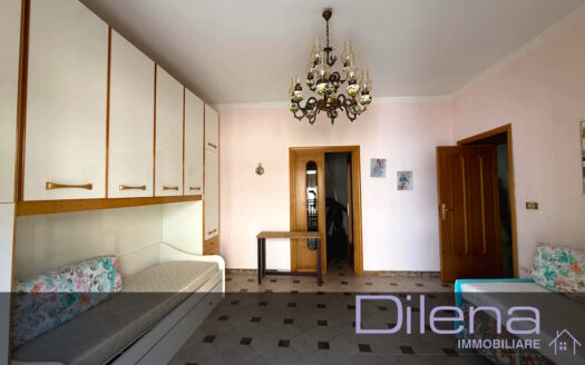 APPARTAMENTO 6 VANI ZONA VIA PIETRO COLLETTA RIF. 464
