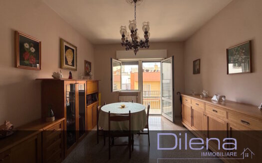 APPARTAMENTO 5 VANI ZONA VIA PARISI RIF. 466