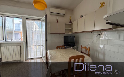 APPARTAMENTO 5 VANI ZONA VIA PARISI RIF. 466