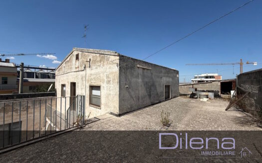 CASA RURALE URBANA CON OPIFICIO RIF. 461